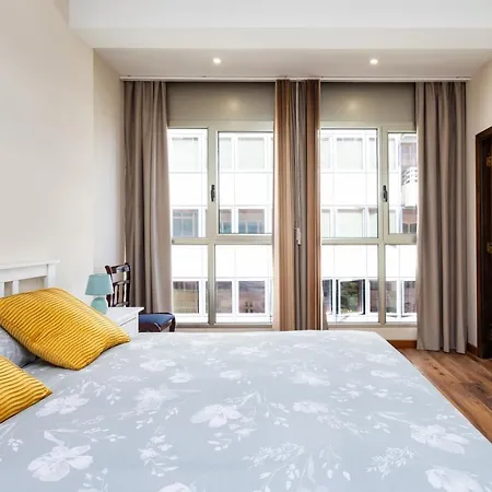 Apartment Home2book Bright & Comfy Cruz Center